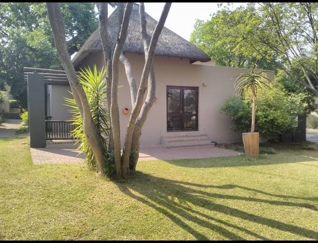 3 BEDROOM SECTIONAL TITLE RENTED IN JUKSKEI PARK